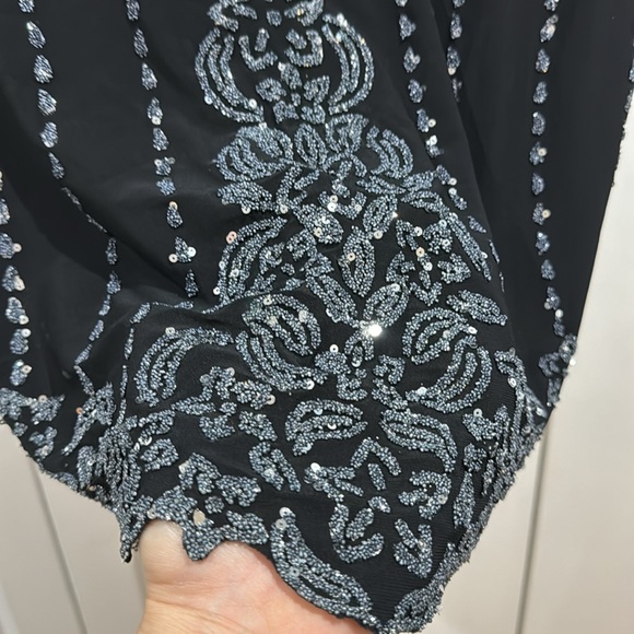 NWT Sequin Embellished Black Formal Top size XL - Picture 4 of 8